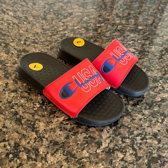 Champion slides 1 - Picture 1 of 6